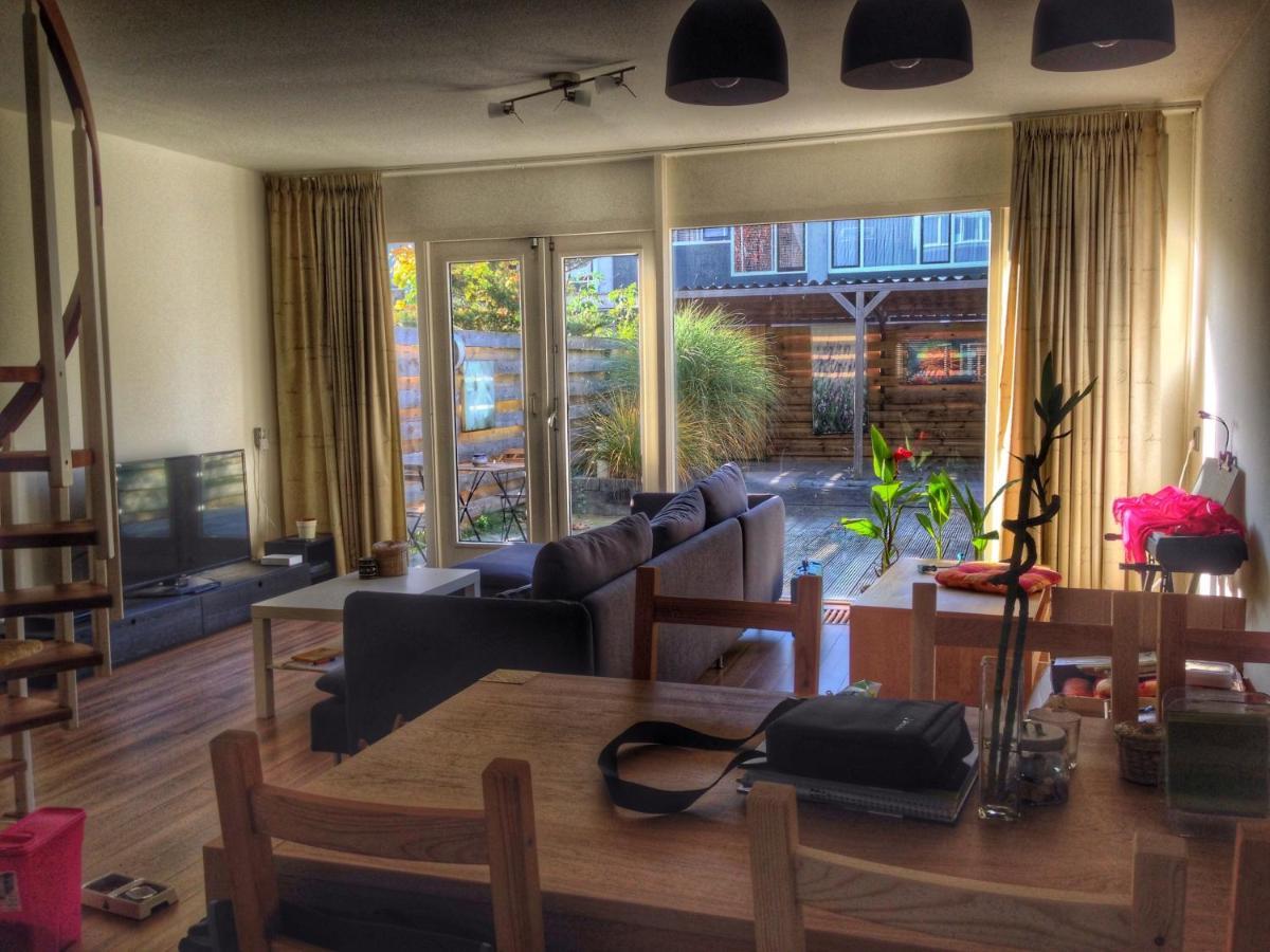 Cozy Dutchie House Near Utrecht Villa Nieuwegein ภายนอก รูปภาพ